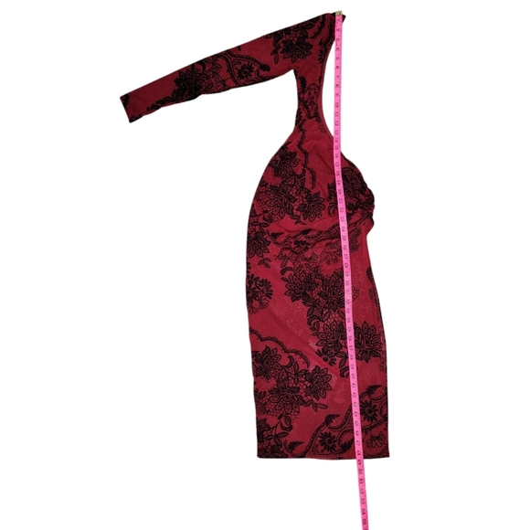 Red/Black Skirt Set - Picture 7 of 10